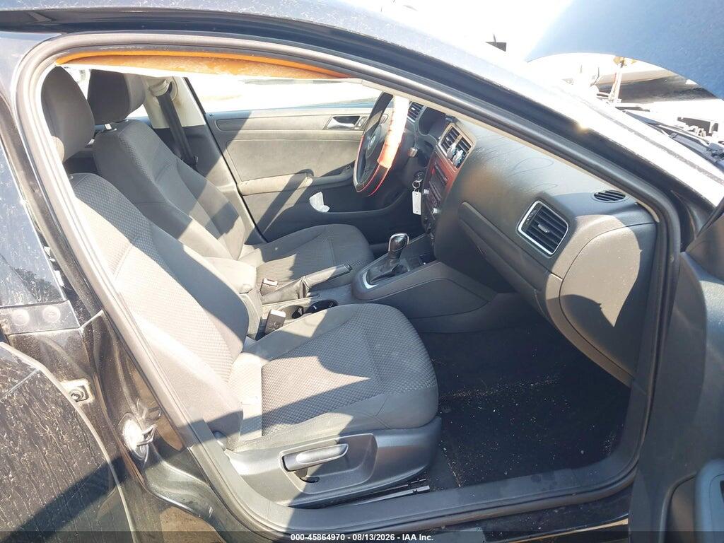 3VW2K7AJ6CM319081 2012 VOLKSWAGEN JETTA photo no. 5