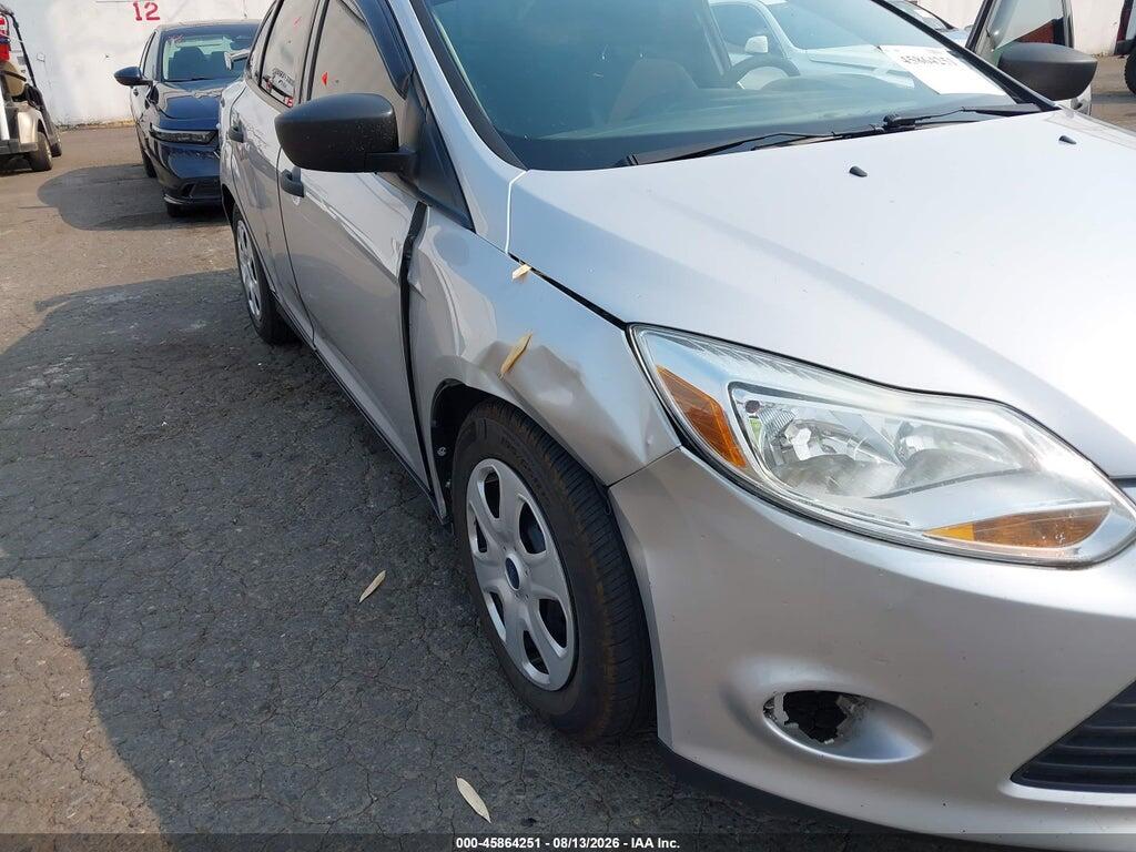 1FAHP3E2XCL478056 2012 FORD FOCUS photo no. 6