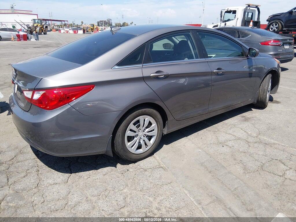 5NPEB4AC8CH423805 2012 HYUNDAI SONATA photo no. 4