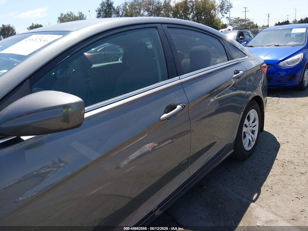 5NPEB4AC8CH423805 2012 HYUNDAI SONATA photo no. 6