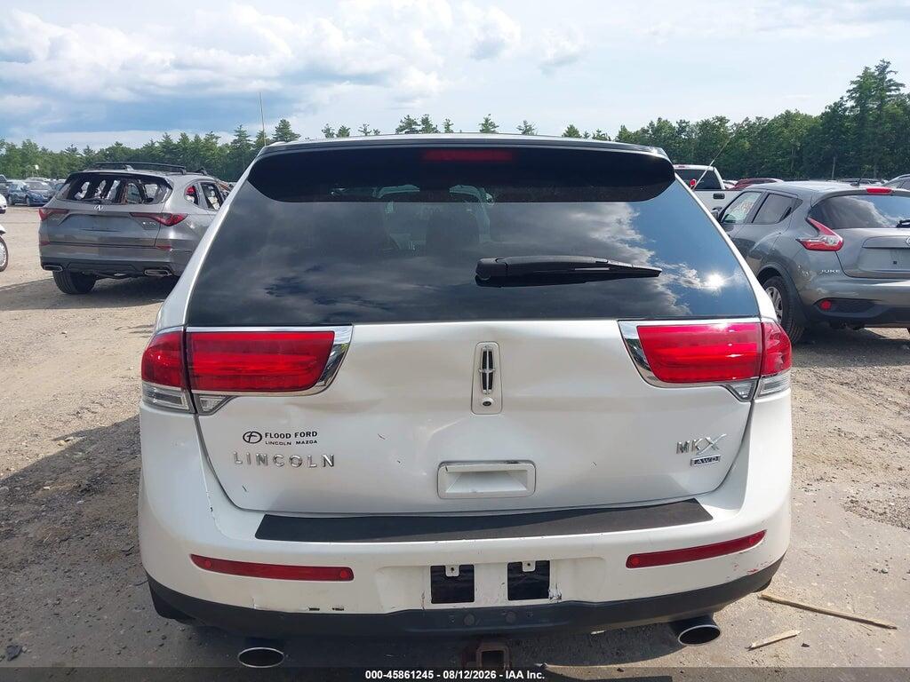 2LMDJ8JK3CBL12880 2012 LINCOLN MKX photo no. 6