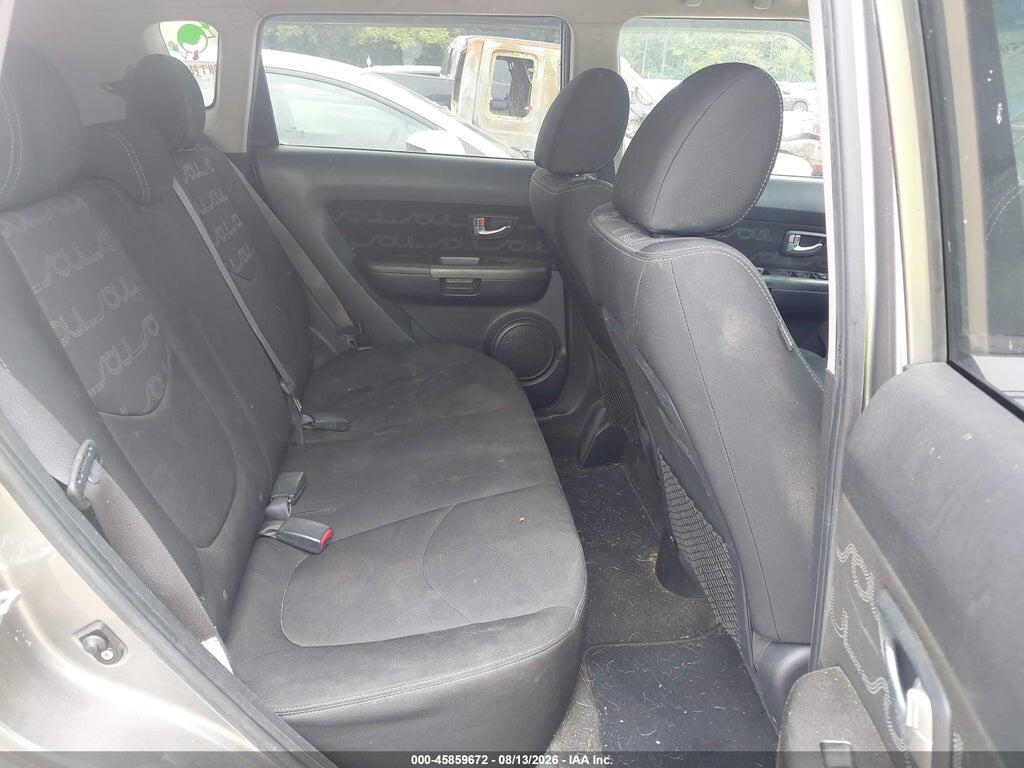 KNDJT2A68C7421373 2012 KIA SOUL photo no. 8