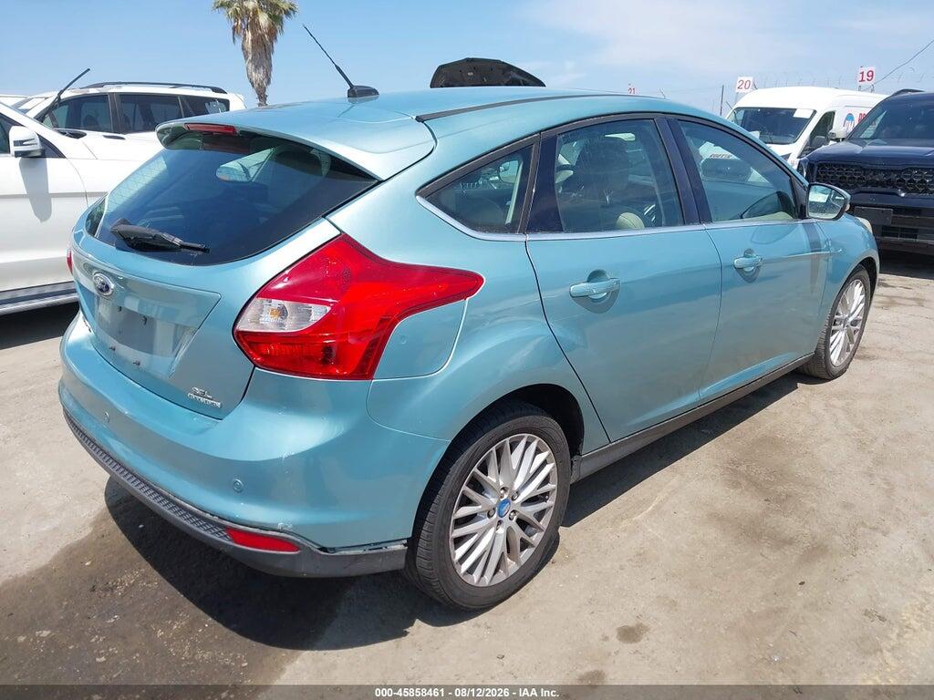 1FAHP3M26CL156211 2012 FORD FOCUS photo no. 4