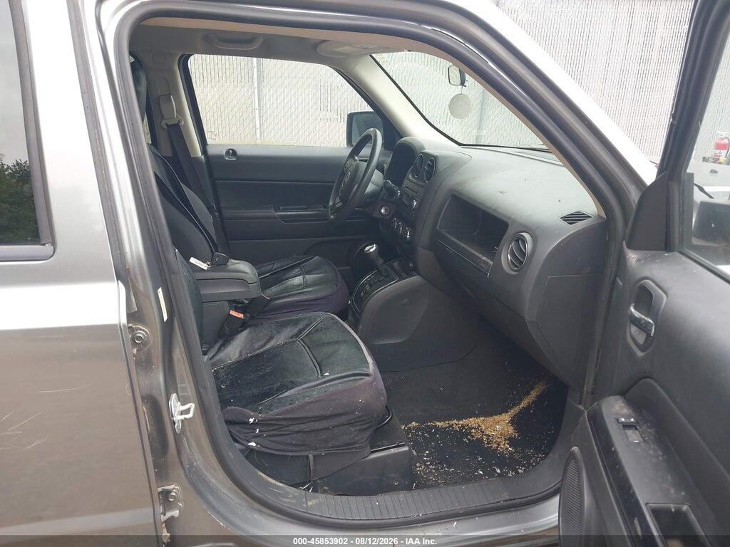 1C4NJRBB6CD672468 2012 JEEP PATRIOT photo no. 5