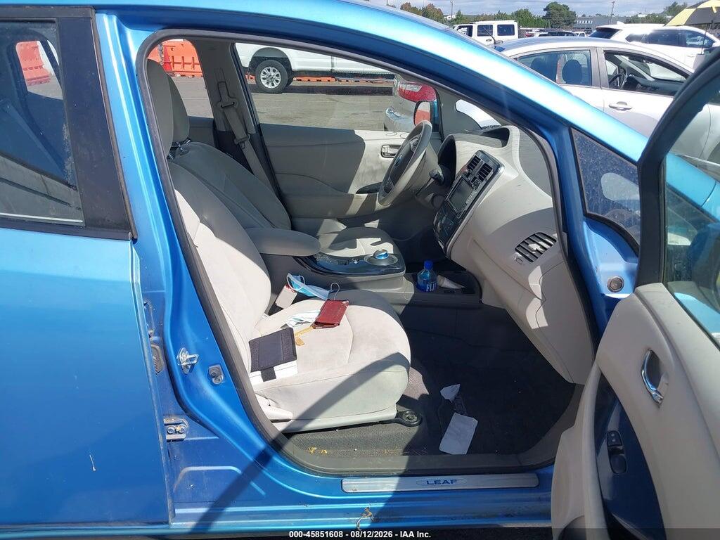 JN1AZ0CP7CT026992 2012 NISSAN LEAF photo no. 5