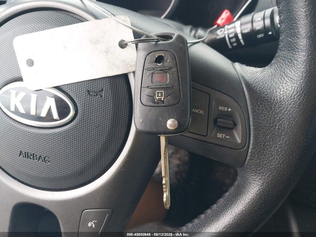 KNDJT2A62C7467992 2012 KIA SOUL photo no. 11
