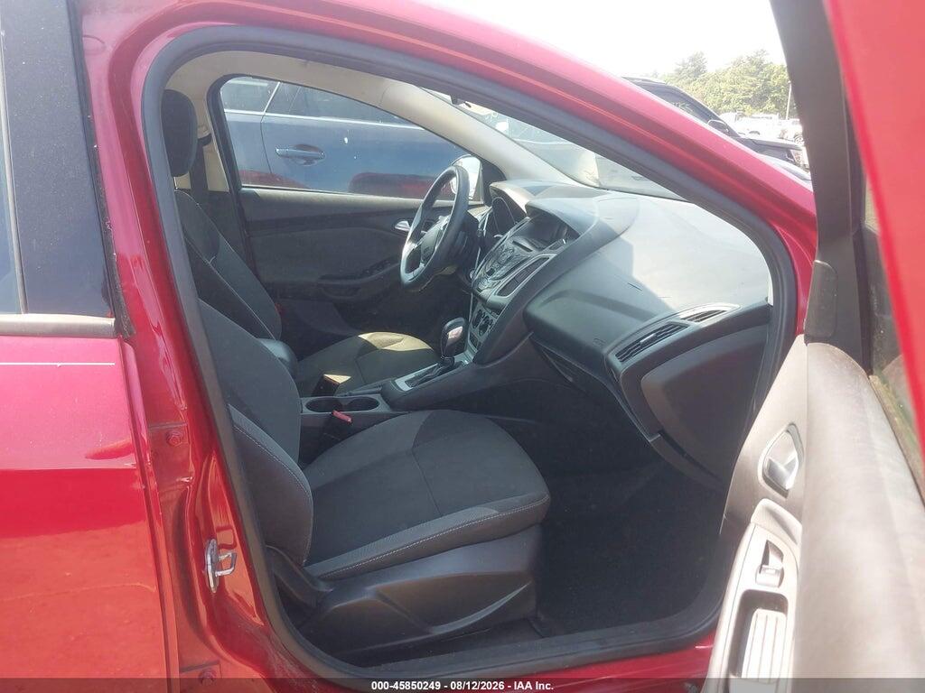 1FAHP3K28CL264736 2012 FORD FOCUS photo no. 5