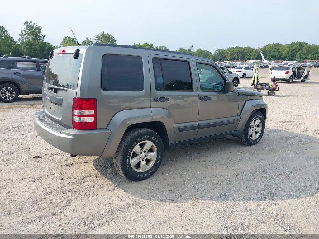 1C4PJMAK2CW205260 2012 JEEP LIBERTY photo no. 4