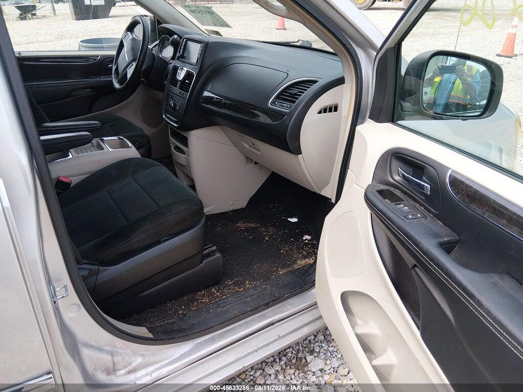 2C4RC1BG4CR118366 2012 CHRYSLER TOWN & COUNTRY photo no. 5