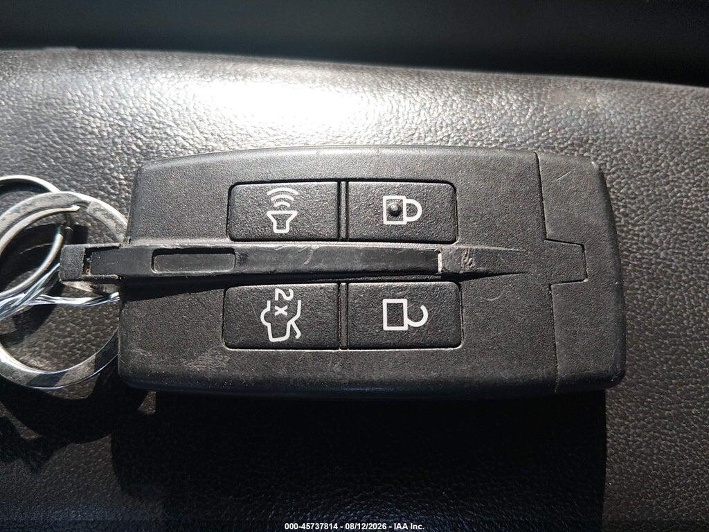 1LNHL9FTXCG800022 2012 LINCOLN MKS photo no. 11
