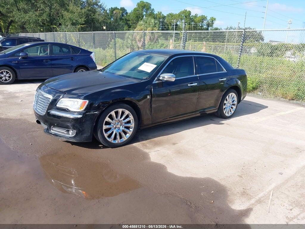 2C3CCAAG5DH741501 2013 CHRYSLER 300 photo no. 2