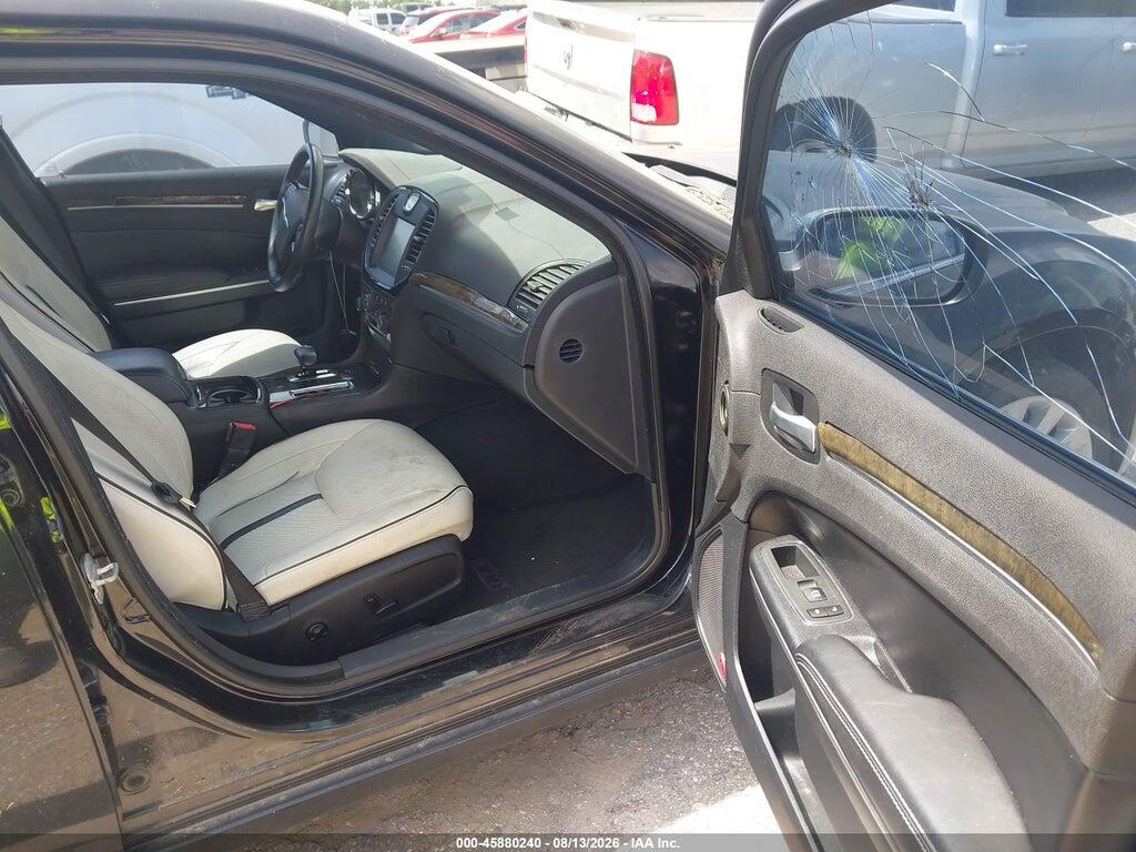 2C3CCAAG1DH731385 2013 CHRYSLER 300 photo no. 5