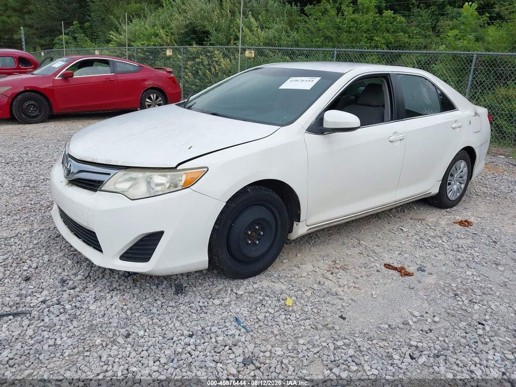 4T1BF1FK7DU713624 2013 TOYOTA CAMRY photo no. 2