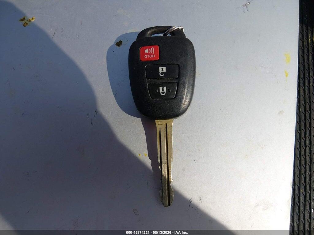JTMRFREV6DD010240 2013 TOYOTA RAV4 photo no. 11