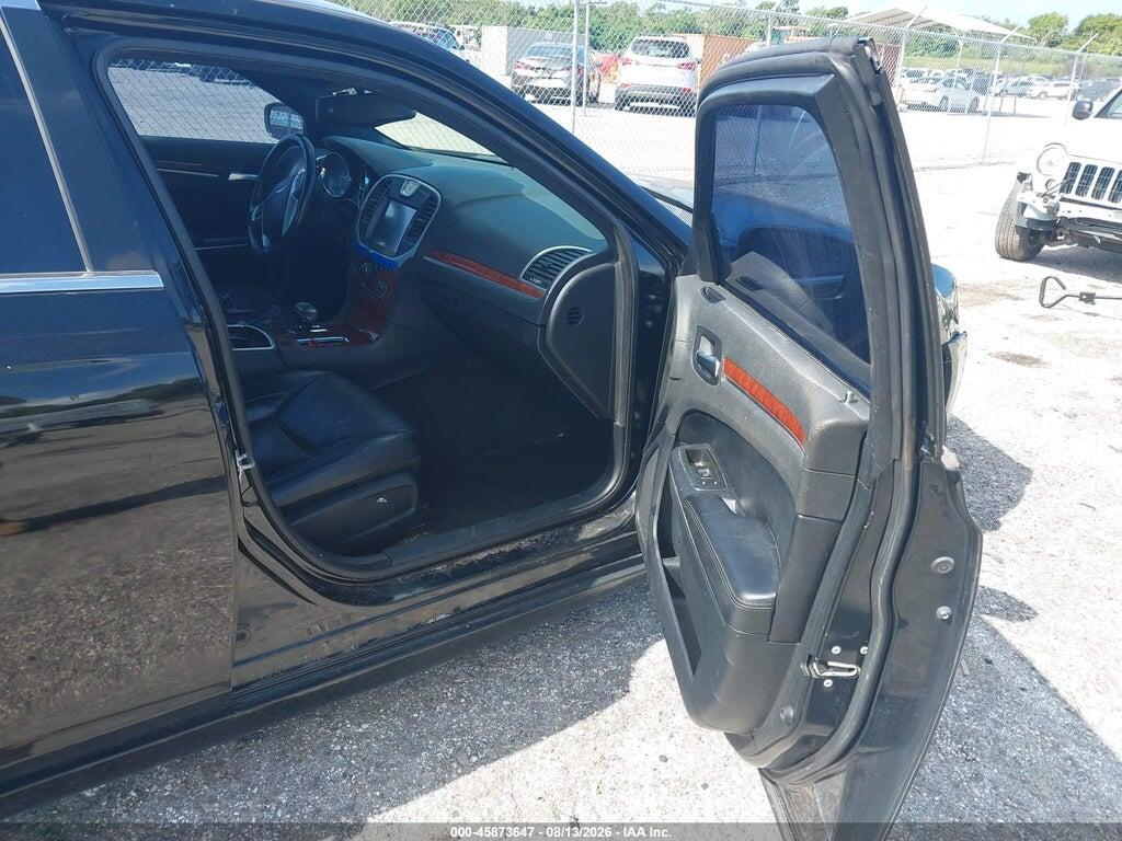 2C3CCAAG8DH600440 2013 CHRYSLER 300 photo no. 5