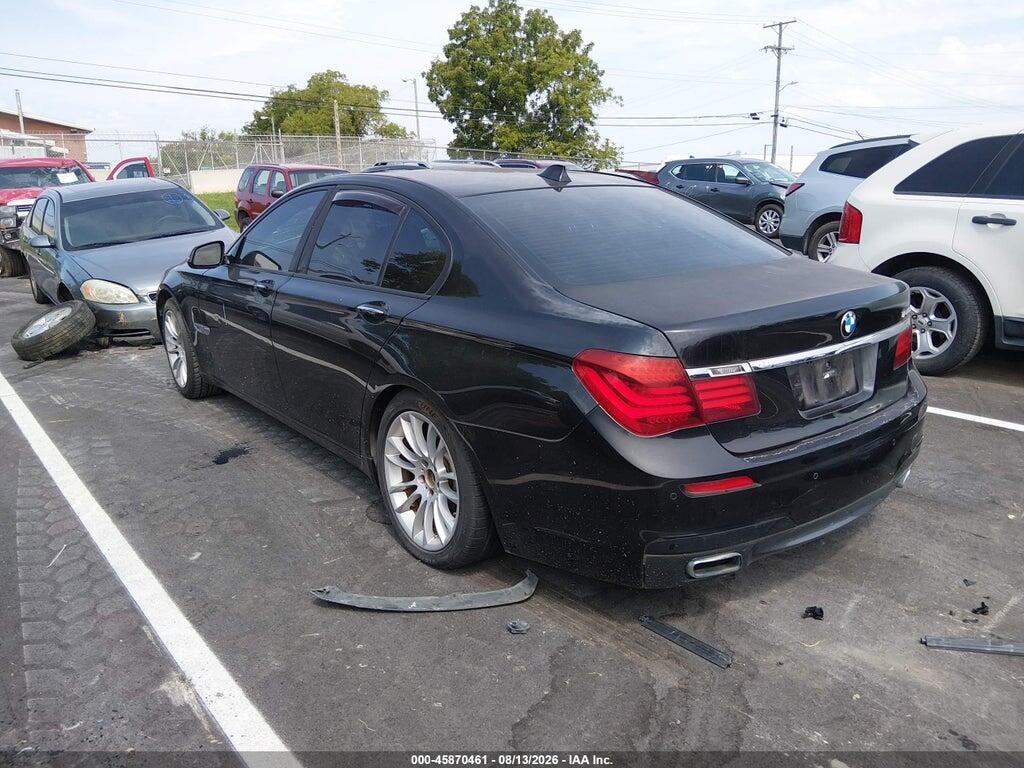 WBAYA6C53DC994977 2013 BMW 740I photo no. 3