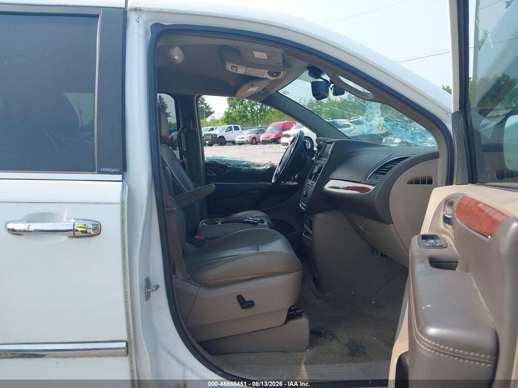 2C4RC1CG1DR820161 2013 CHRYSLER TOWN & COUNTRY photo no. 5