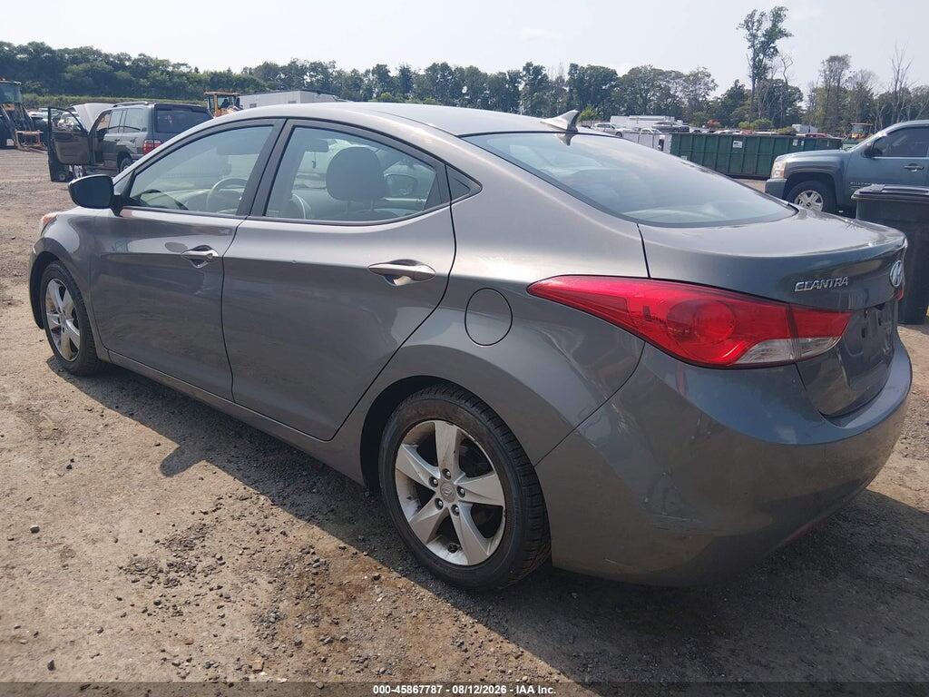 5NPDH4AE3DH436684 2013 HYUNDAI ELANTRA photo no. 3