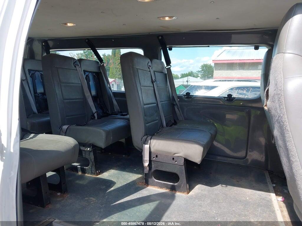 1FTNE2EW1DDB16399 2013 FORD E-250 photo no. 8