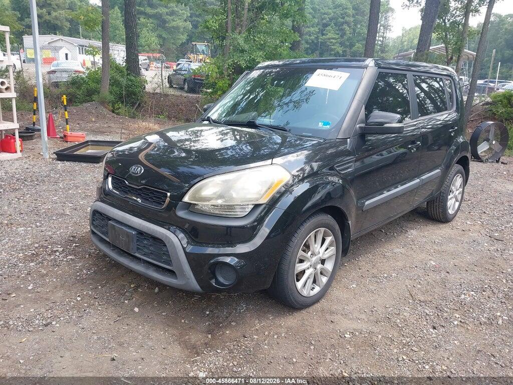 KNDJT2A62D7481988 2013 KIA SOUL photo no. 2