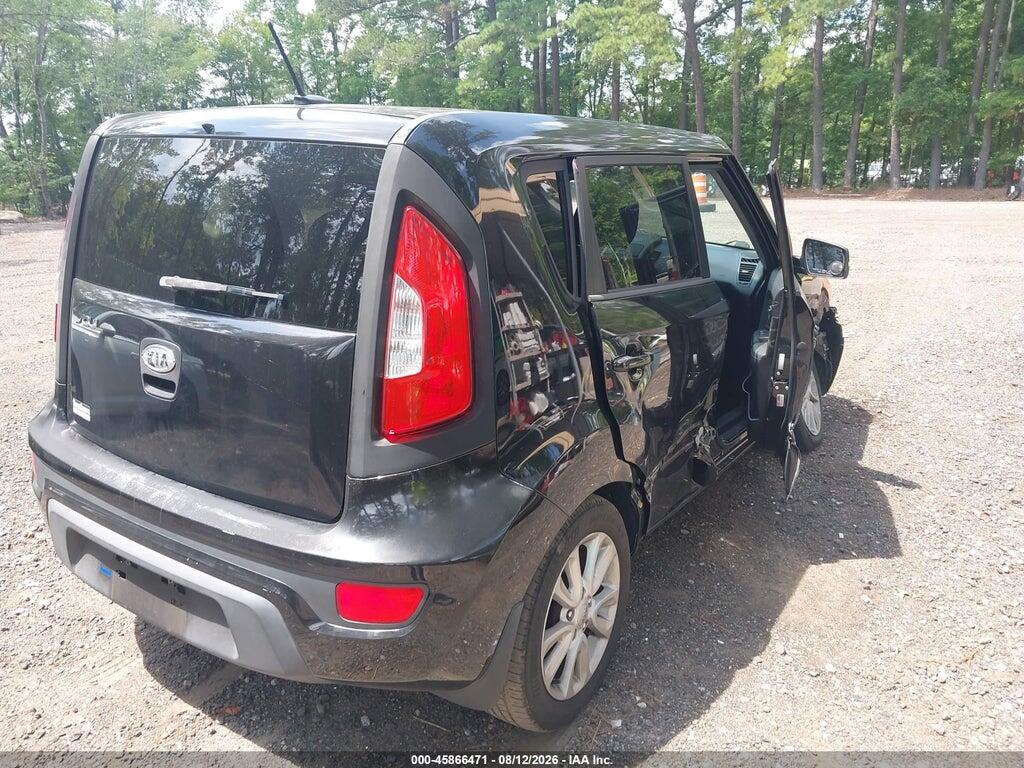 KNDJT2A62D7481988 2013 KIA SOUL photo no. 4