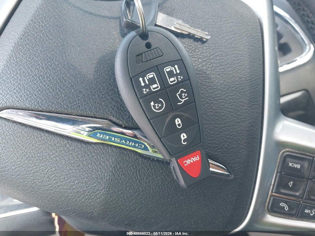 2C4RC1GG2DR676985 2013 CHRYSLER TOWN & COUNTRY photo no. 11