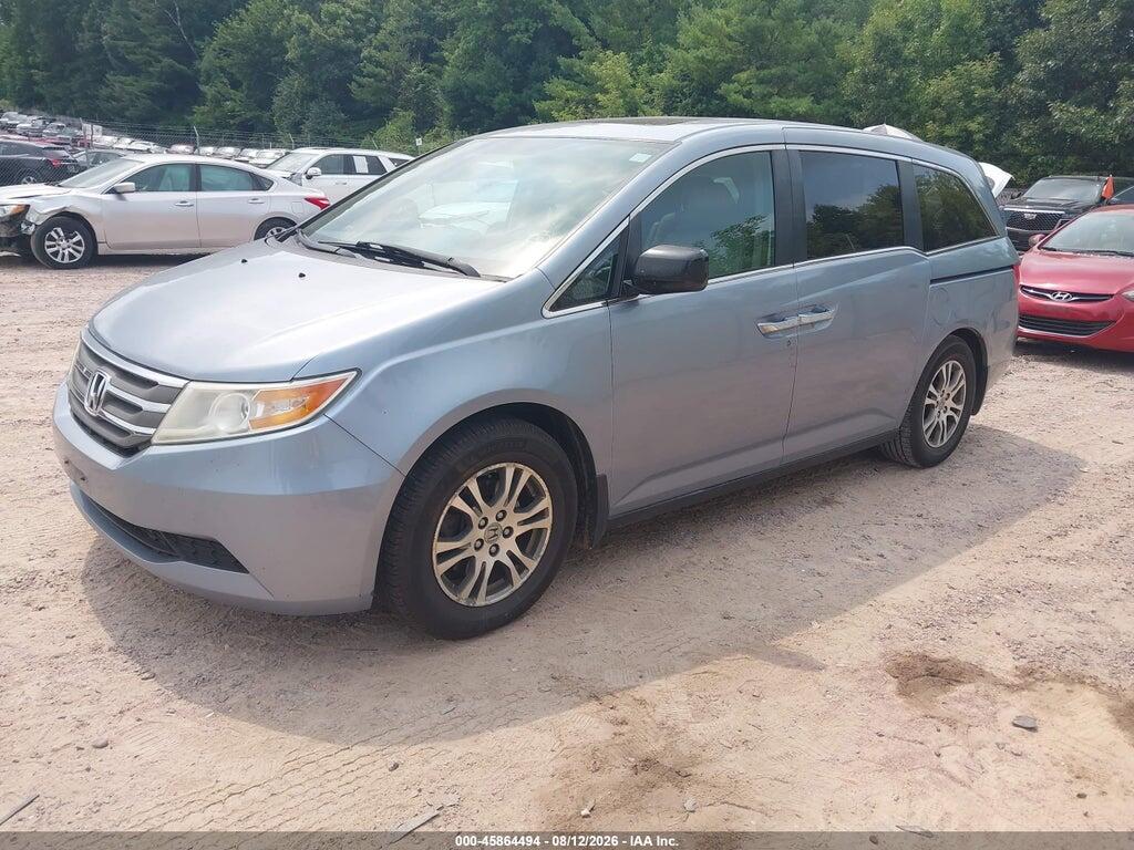 5FNRL5H69DB001093 2013 HONDA ODYSSEY photo no. 2