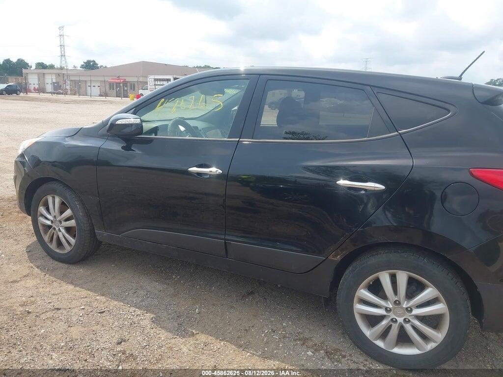 KM8JU3AC8DU752428 2013 HYUNDAI TUCSON photo no. 6