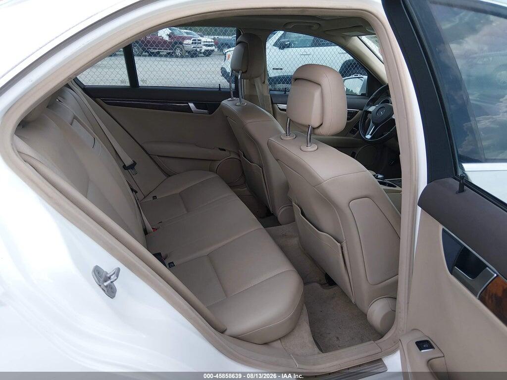 WDDGF8AB0DR298553 2013 MERCEDES-BENZ C 300 photo no. 8