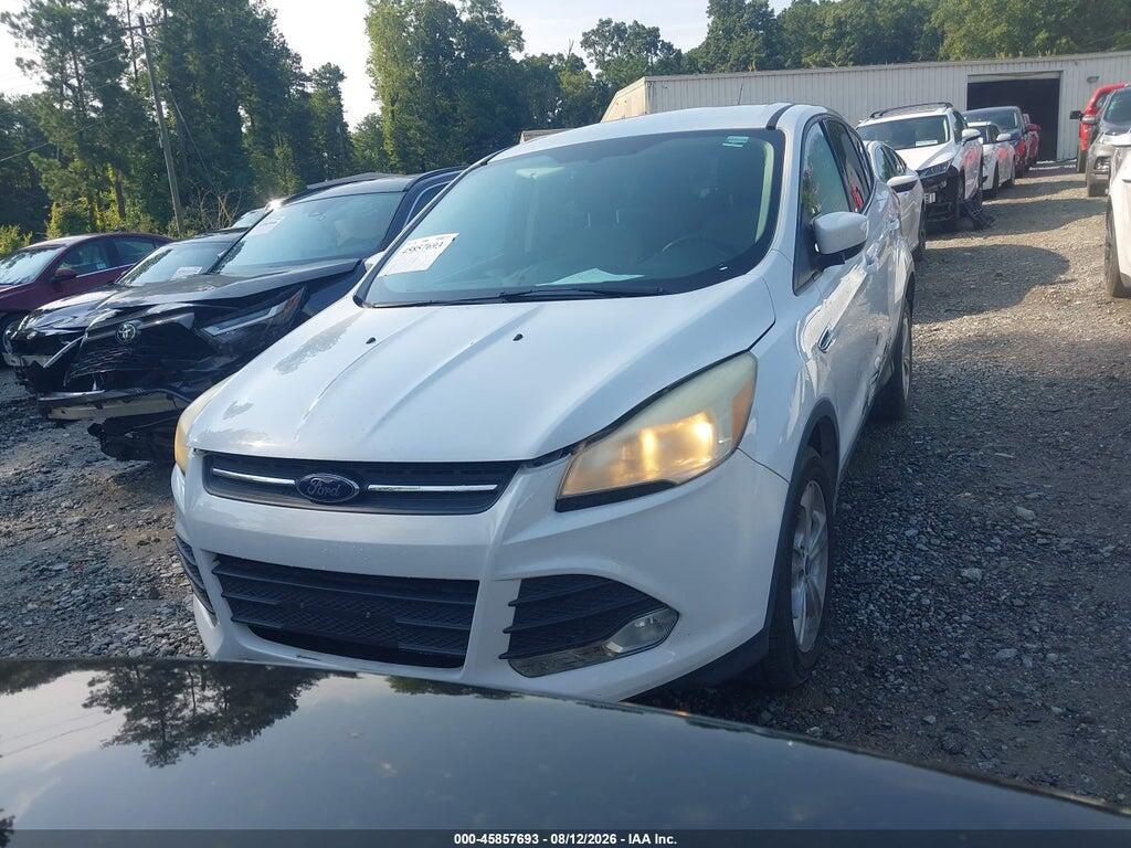1FMCU0GX6DUC04395 2013 FORD ESCAPE photo no. 2
