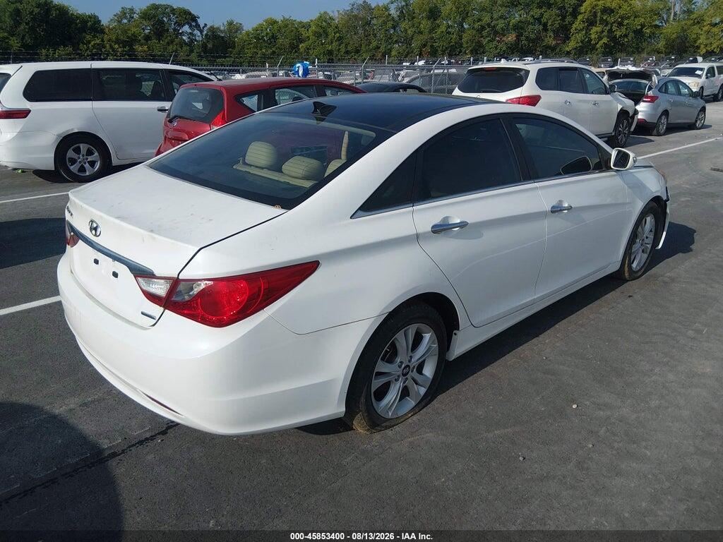 5NPEC4AC7DH568977 2013 HYUNDAI SONATA photo no. 4