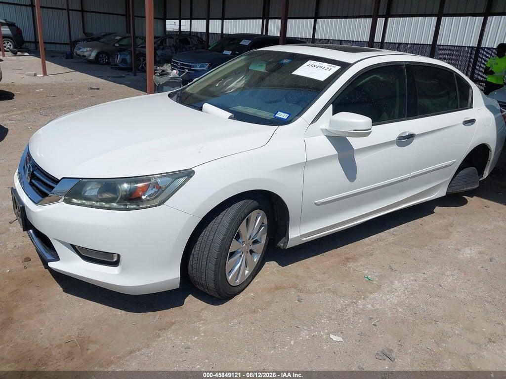 1HGCR3F89DA001117 2013 HONDA ACCORD photo no. 2