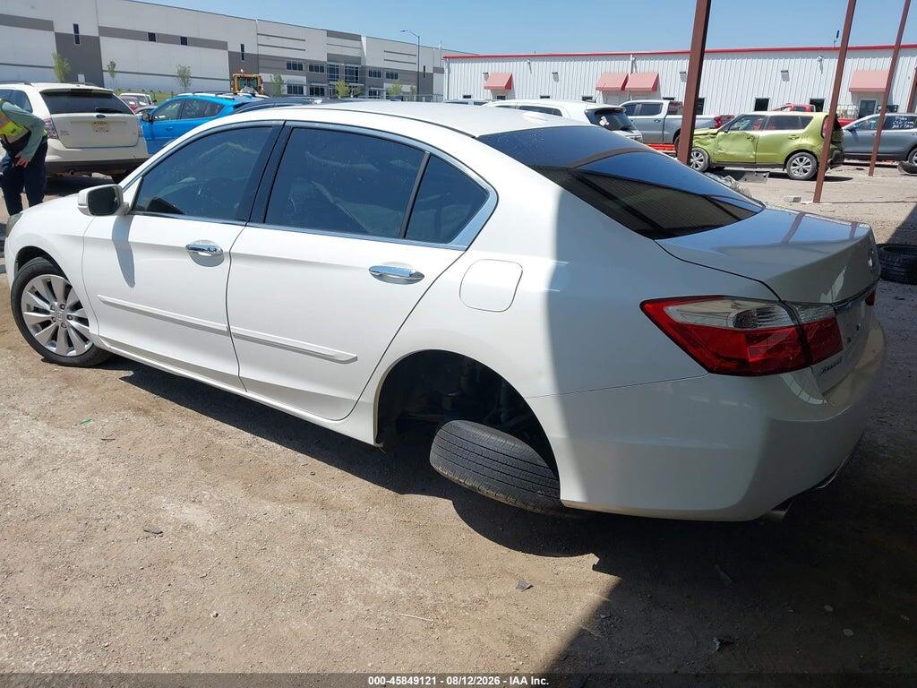 1HGCR3F89DA001117 2013 HONDA ACCORD photo no. 3