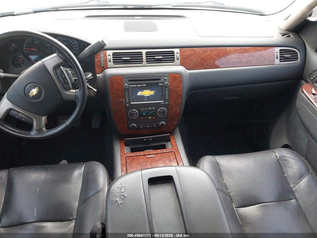 1GNSKCE04DR249178 2013 CHEVROLET TAHOE photo no. 5