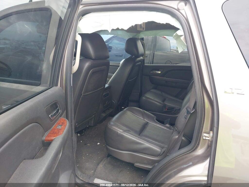 1GNSKCE04DR249178 2013 CHEVROLET TAHOE photo no. 8