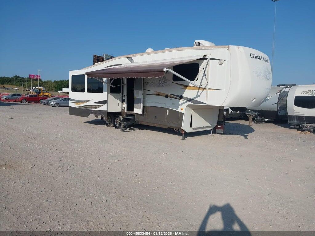 2013 FOREST RIVER CEDAR CREEK 4X4FCRK24DS207371
