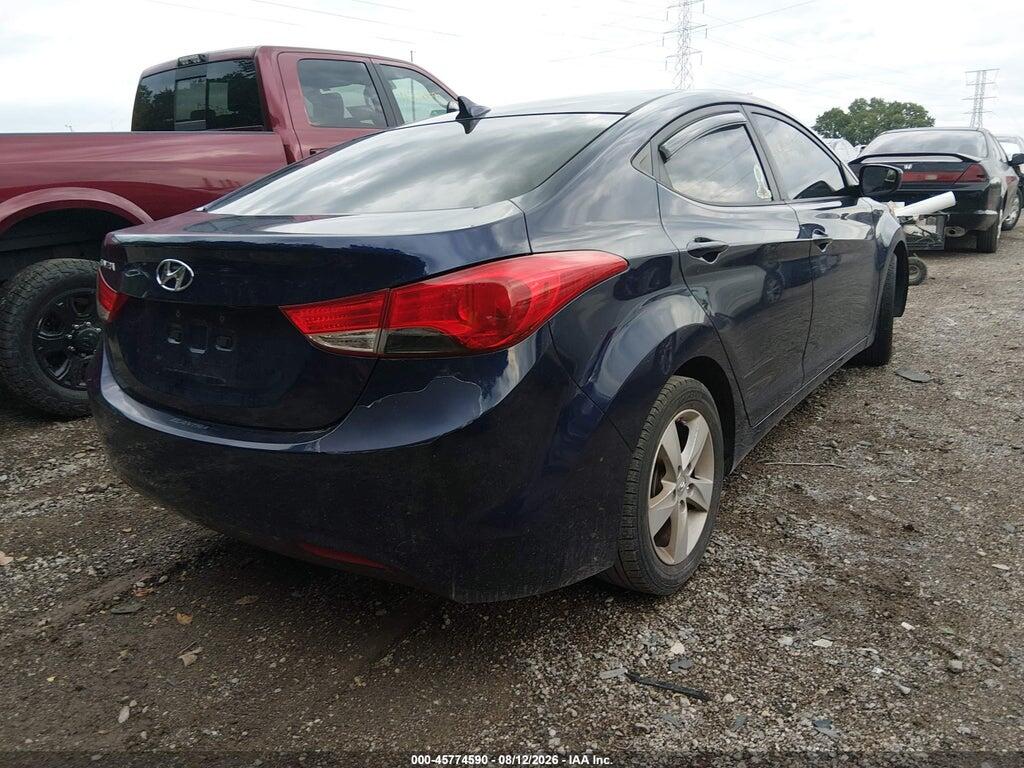 5NPDH4AE7DH245947 2013 HYUNDAI ELANTRA photo no. 4
