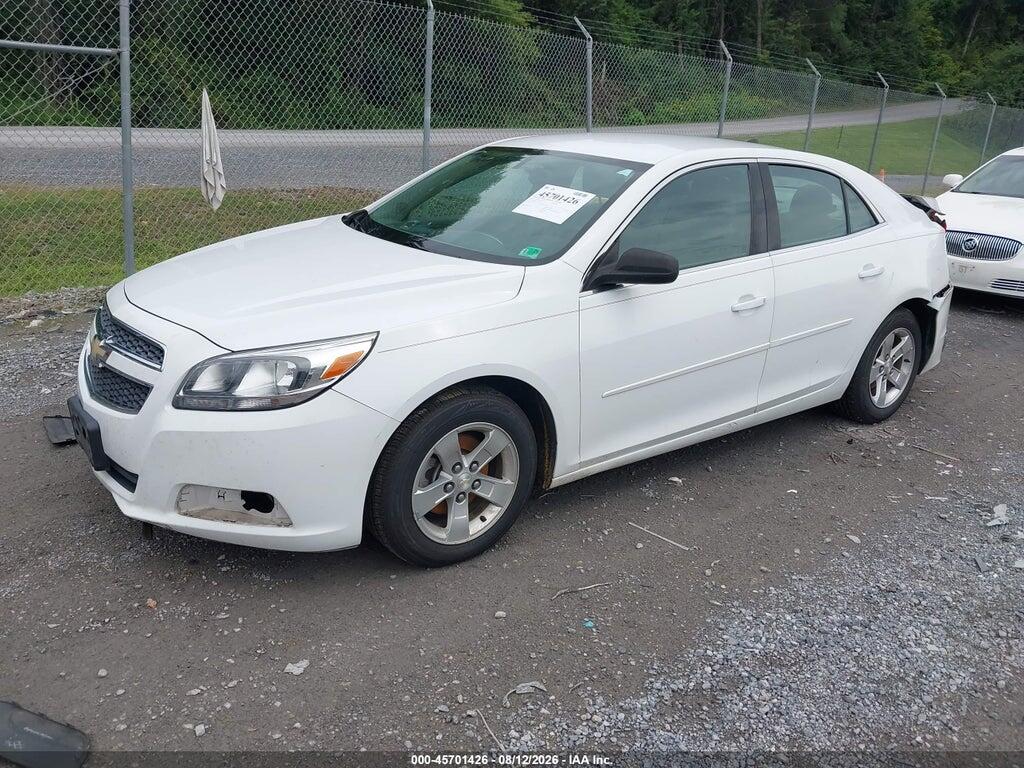 1G11B5SAXDF172811 2013 CHEVROLET MALIBU photo no. 2
