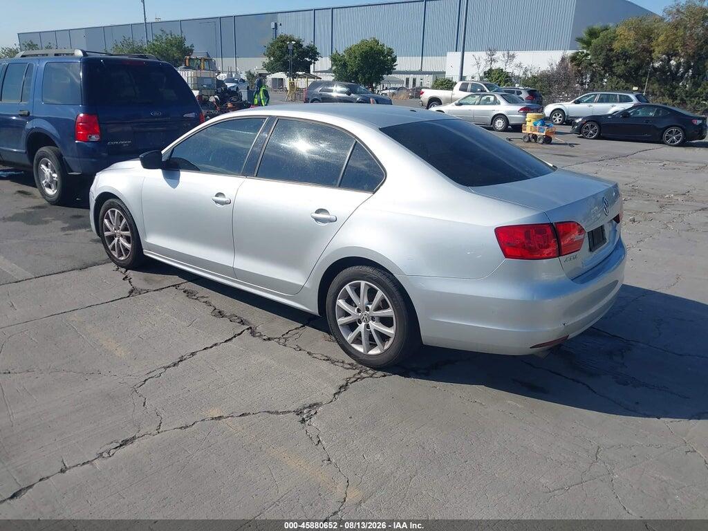 3VW2K7AJ7EM233796 2014 VOLKSWAGEN JETTA photo no. 3