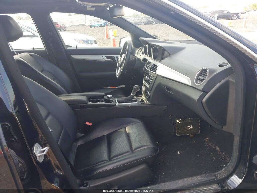 WDDGF4HB3EA954694 2014 MERCEDES-BENZ C 250 photo no. 5