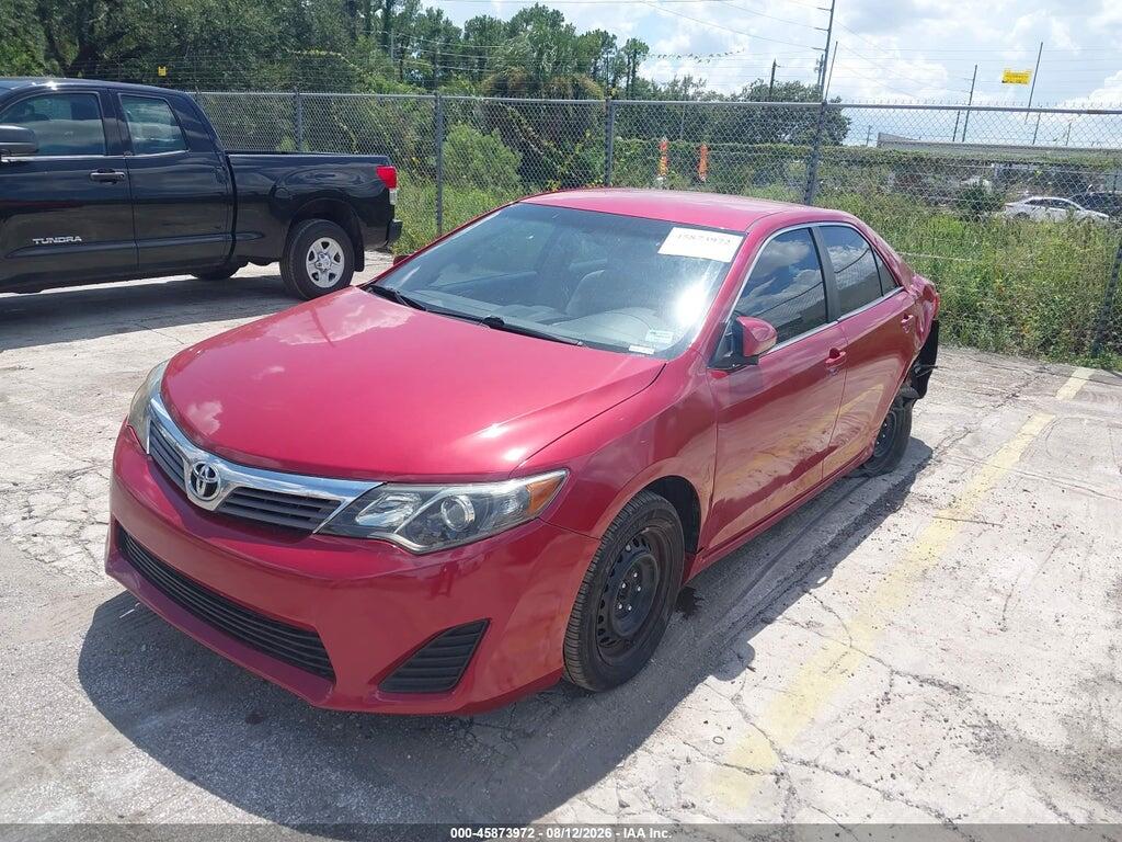 4T1BF1FK6EU779938 2014 TOYOTA CAMRY photo no. 2