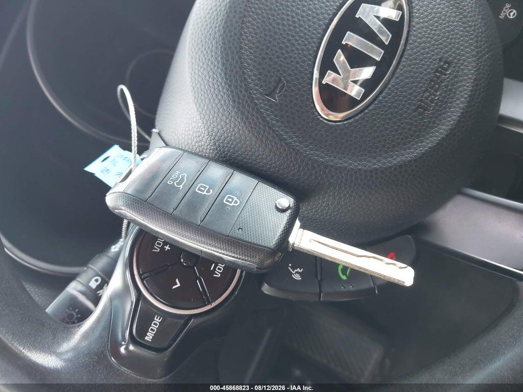 KNDJN2A2XE7090824 2014 KIA SOUL photo no. 11