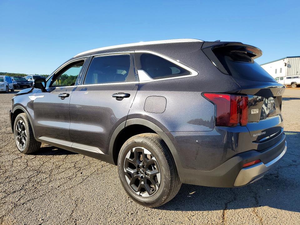 2025 KIA SORENTO S — Фото 2 из 14