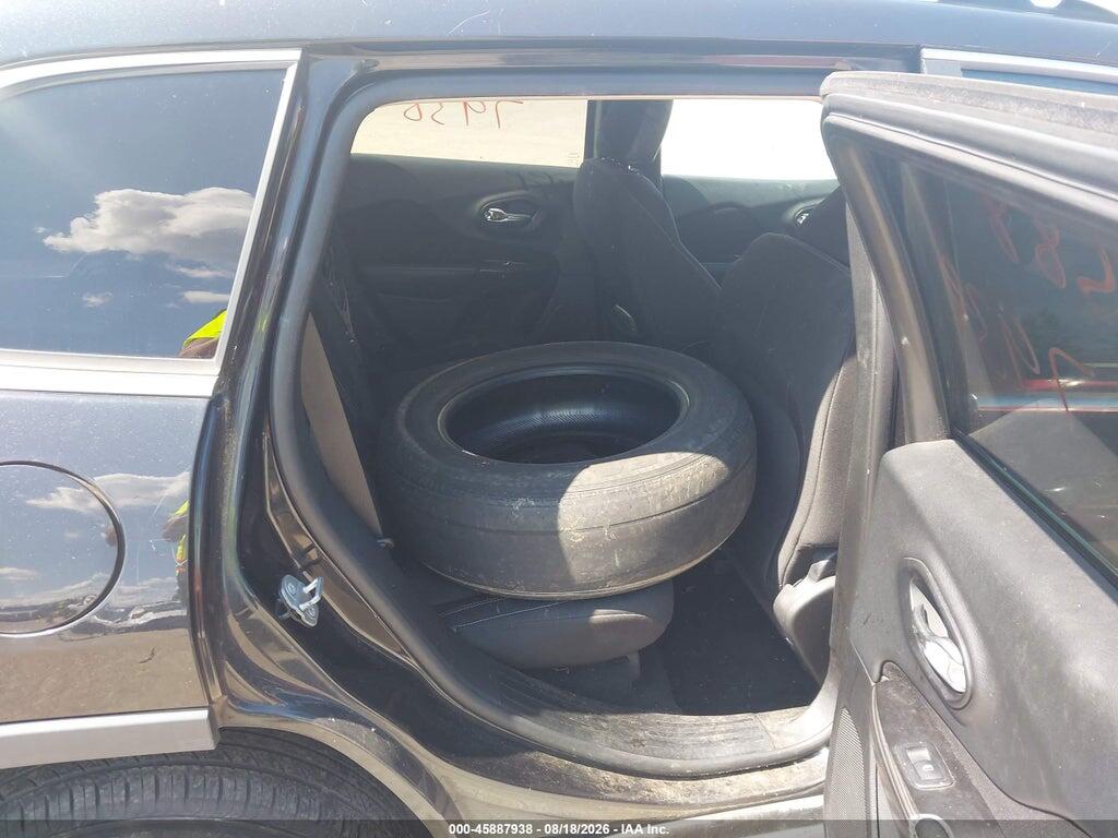 1C4PJMCB0EW172288 2014 JEEP CHEROKEE photo no. 8