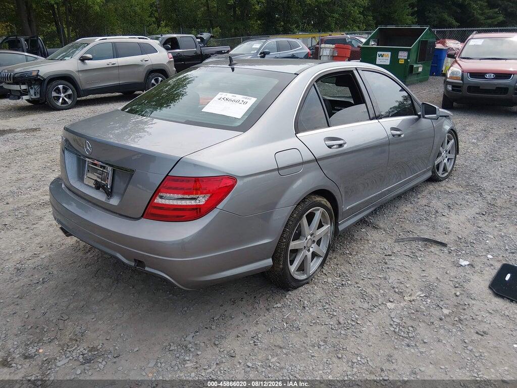 WDDGF4HB9EA962105 2014 MERCEDES-BENZ C 250 photo no. 4