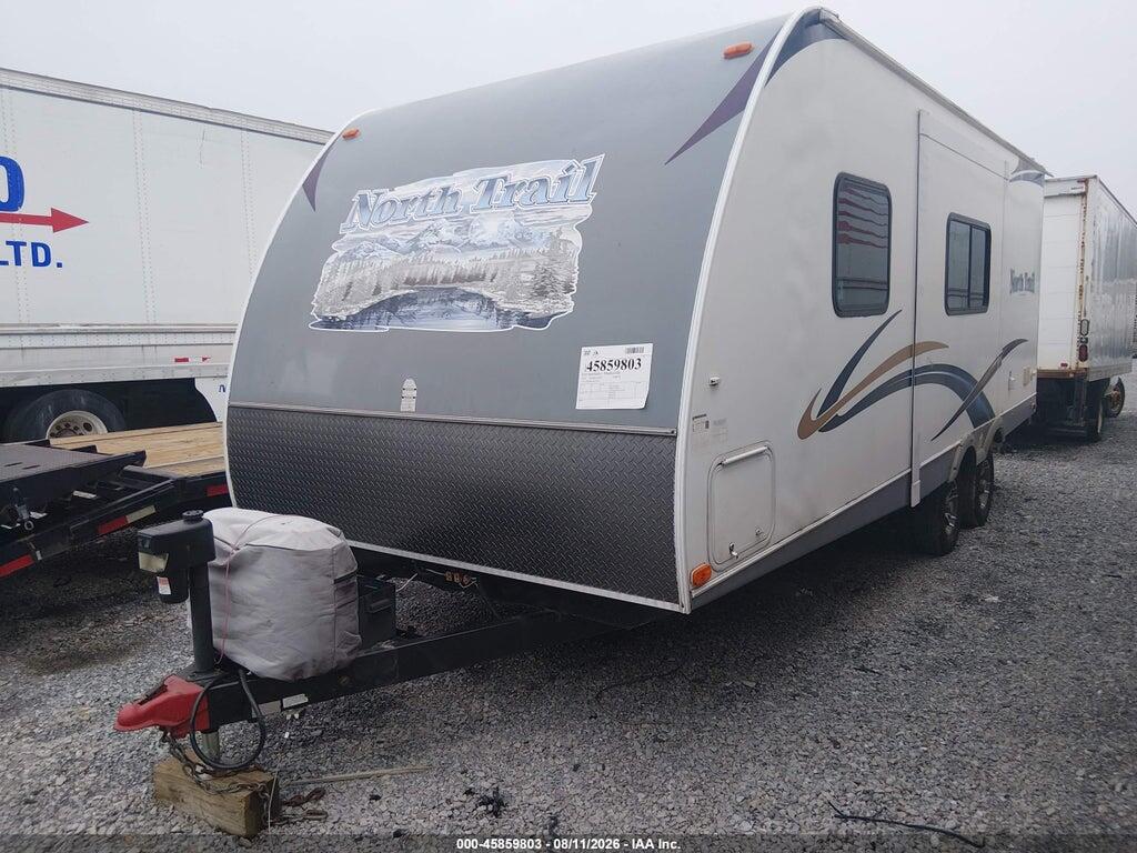 5SFNB2623EE271209 2014 HEARTLAND RV NORTH TRAIL CALIBER 21FBS TRAVEL TRAILER photo no. 2