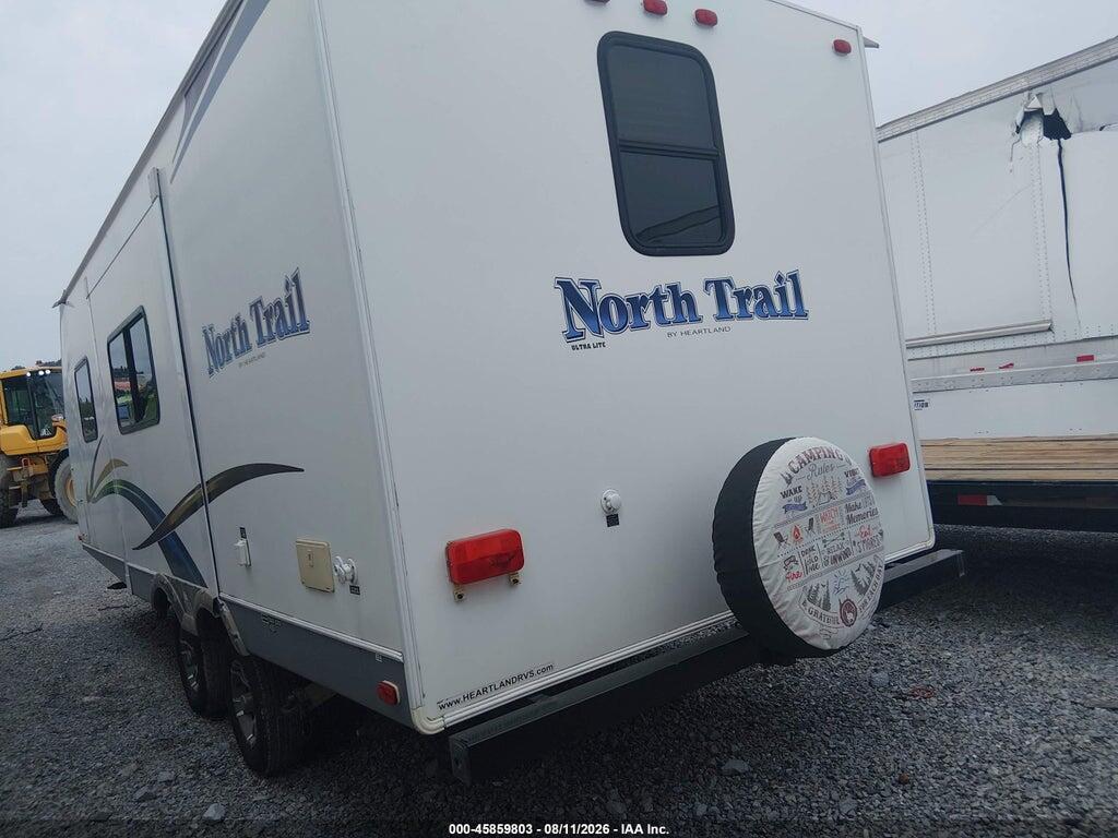 5SFNB2623EE271209 2014 HEARTLAND RV NORTH TRAIL CALIBER 21FBS TRAVEL TRAILER photo no. 3