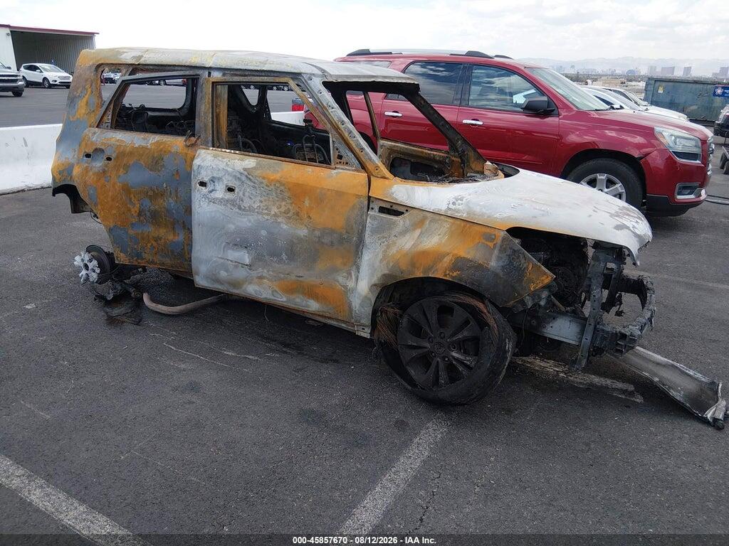 KNDJP3A5XE7728239 2014 KIA SOUL photo no. 1