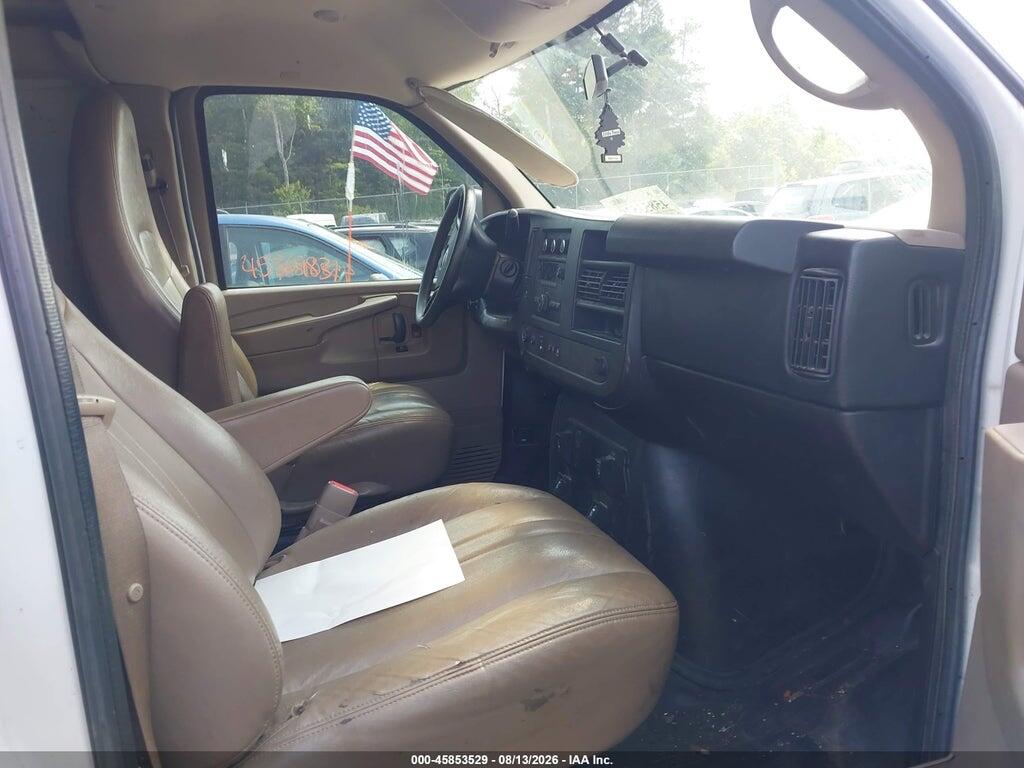 1GCWGFFA3E1182156 2014 CHEVROLET EXPRESS 2500 photo no. 5
