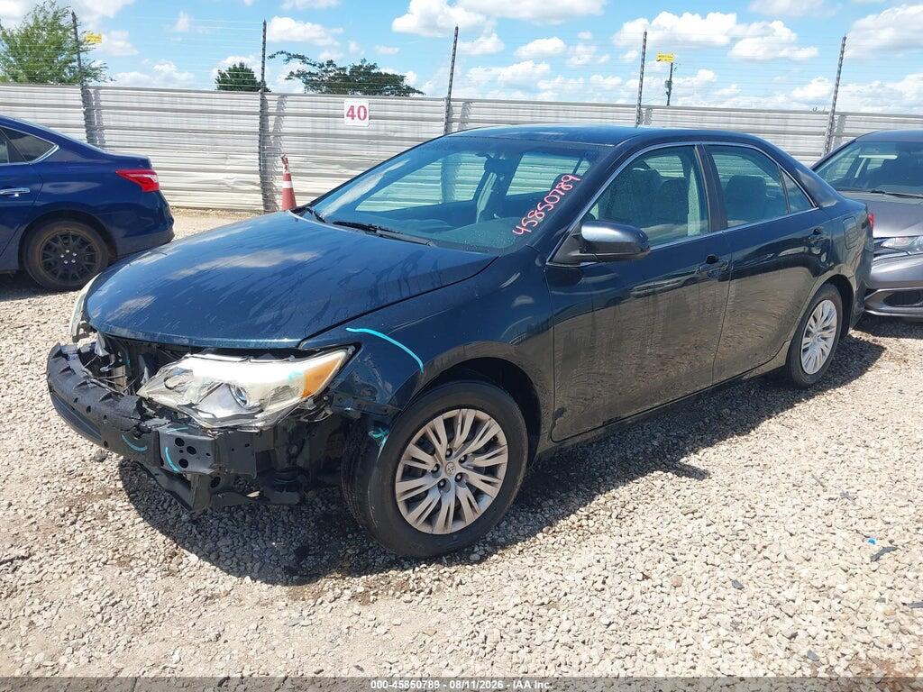 4T1BF1FK0EU852866 2014 TOYOTA CAMRY photo no. 2